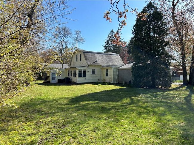 40 Lima St, House other with 3 bedrooms, 1 bathrooms and 4 parking in Warwick RI | Image 10
