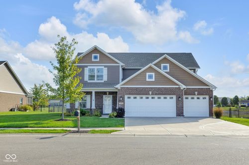 3317 Ansley Dr, New Palestine, IN, 46163-5523 | Card Image