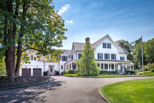 14 Market St, Ridgefield, CT, 06877-5020 | Card Image