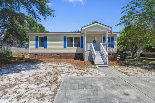 703 Dogwood Dr, Sunset Beach, NC, 28468-4267 | Card Image