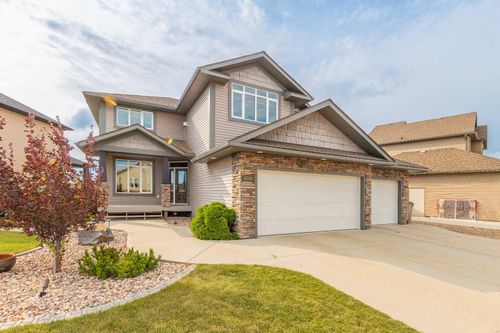 5209 19 Street, Lloydminster, AB, T9V3K6 | Card Image