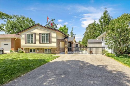 46 Brisbane Boulevard, Brantford, ON, N3S4L3 | Card Image