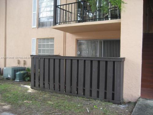 q-11-10810 Sw 88th St, Miami, FL, 33176-1397 | Card Image