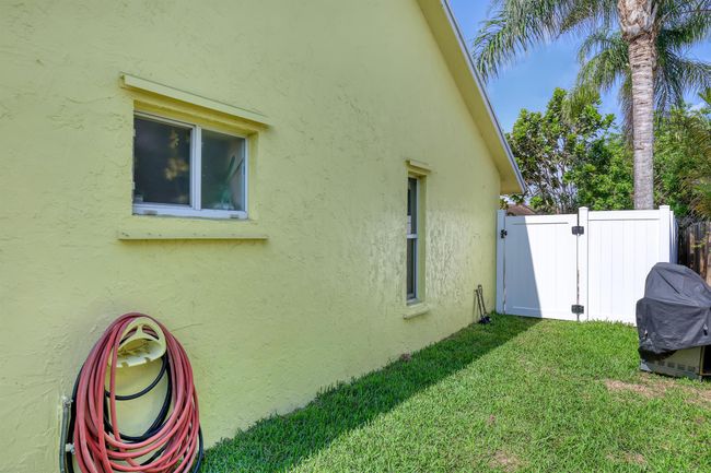 5053 Ouachita Dr, House other with 3 bedrooms, 2 bathrooms and null parking in Lake Worth FL | Image 34