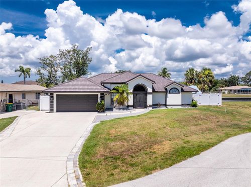 4107 Corn St, Port Charlotte, FL, 33948-7624 | Card Image