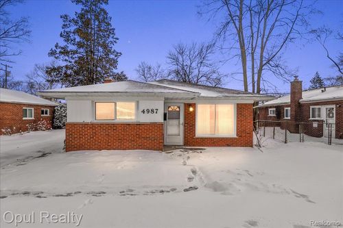 4987 Roosevelt Blvd, Dearborn Heights, MI, 48125-2538 | Card Image