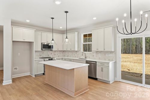 2279 Lee Lawing Rd, Lincolnton, NC, 28092-7525 | Card Image