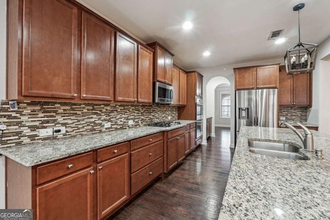 205 Ashland Ct, House other with 5 bedrooms, 3 bathrooms and 2 parking in Alpharetta GA | Image 6