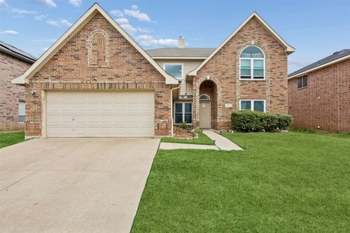 217 Matlock Meadow Drive, Arlington, TX, 76002 | Card Image