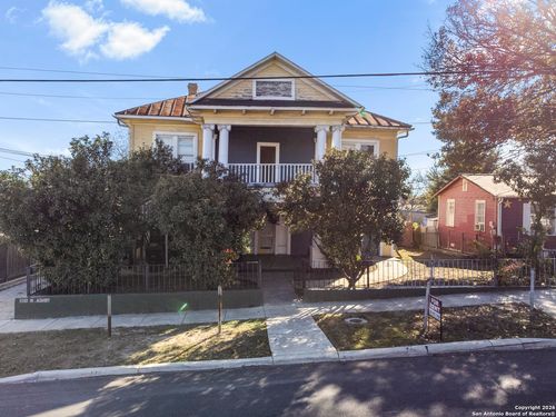 1110 W Ashby Pl, San Antonio, TX, 78201-5700 | Card Image