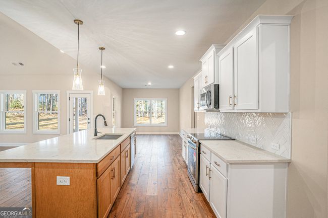 240 Murphey Ave, House other with 4 bedrooms, 4 bathrooms and 2 parking in BARNESVILLE GA | Image 9