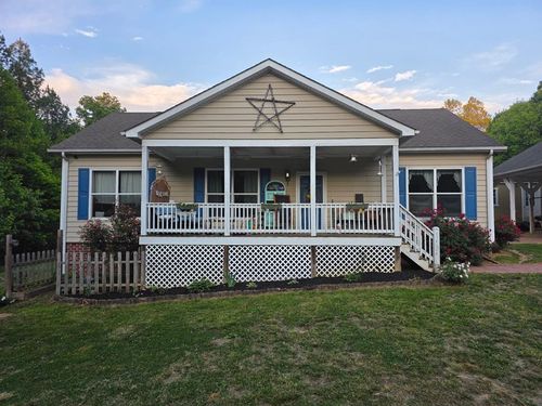 351 Friendship Church Rd, Drakes Branch, VA, 23937 | Card Image