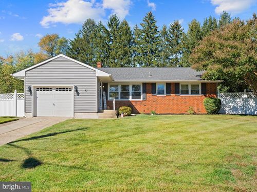 13 Malibu Dr, Magnolia, NJ, 08049-1625 | Card Image