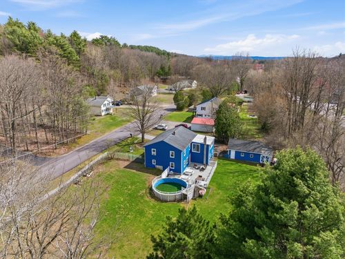 32 Gentes Road, Essex Junction, VT, 05452 | Card Image