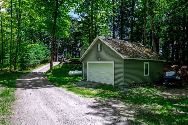 116 Brown Lane, House other with 3 bedrooms, 2 bathrooms and 5 parking in L'amable ON | Image 38
