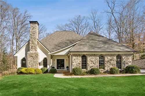 4575 Jett Rd, Atlanta, GA, 30327-4561 | Card Image