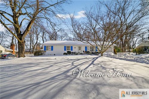 22 Sturgis Rd, Kendall Park, NJ, 08824-1231 | Card Image