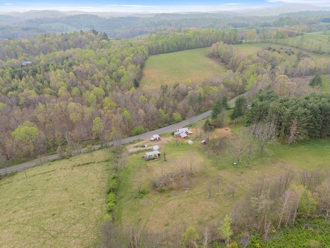 860 Floyd Hwy S, House other with 3 bedrooms, 2 bathrooms and null parking in Floyd VA | Image 80