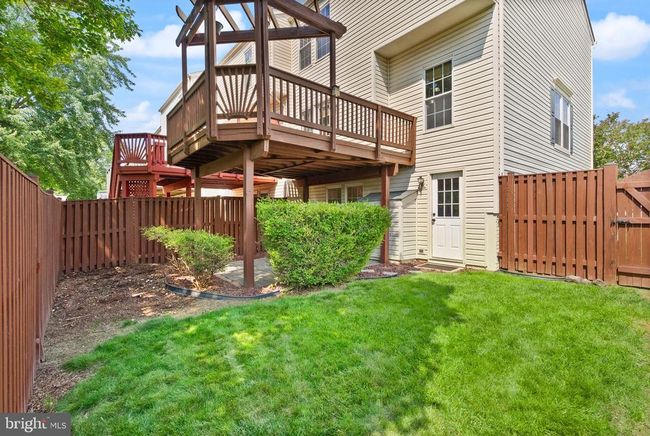 20681 Southwind Ter, Townhouse with 3 bedrooms, 3 bathrooms and null parking in ASHBURN VA | Image 46
