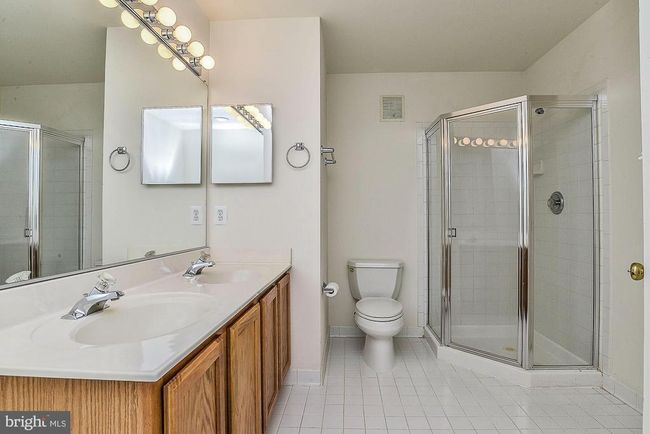6028 Madison Overlook Ct, Townhouse with 3 bedrooms, 4 bathrooms and null parking in FALLS CHURCH VA | Image 6