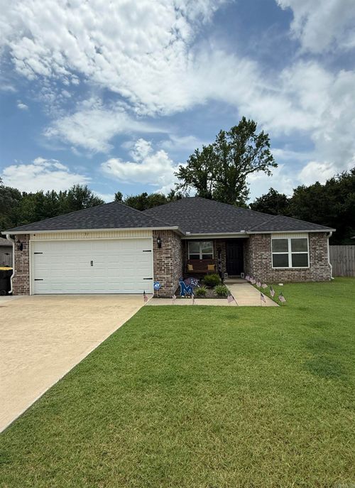 31 Dunnaway Dr, Austin, AR, 72007-9042 | Card Image