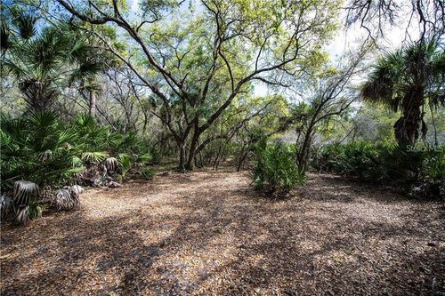 392 Manly St, PORT CHARLOTTE, FL, 33953-1443 | Card Image