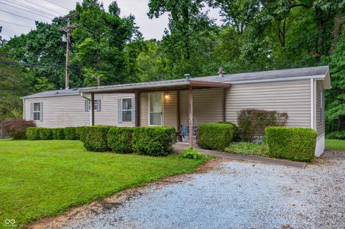 4858 S Shore Dr, Nashville, IN, 47448-8287 | Card Image