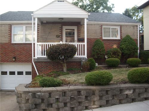 407 Greenside Ave, Canonsburg, PA, 15317-3819 | Card Image