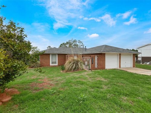 1743 E Ridgeview Terrace, Mustang, OK, 73064 | Card Image