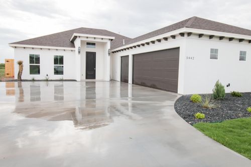 5442 Riviera Ln, San Angelo, TX, 76904-4707 | Card Image