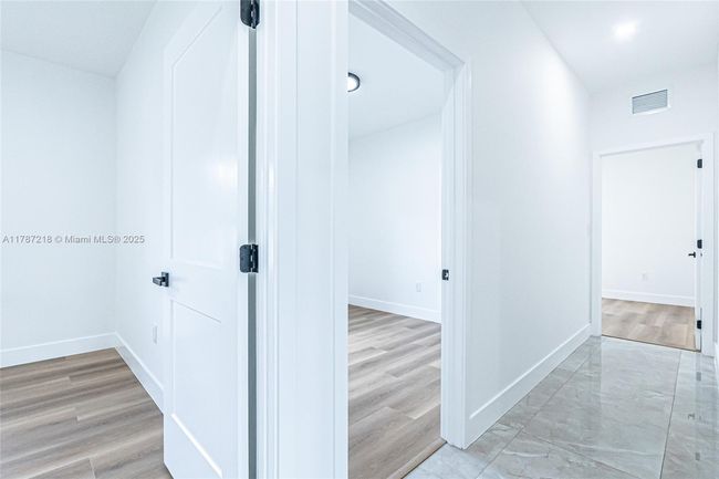 0 - 2739 Nw 7 Th St, House other with 4 bedrooms, 3 bathrooms and null parking in Fort Lauderdale FL | Image 22