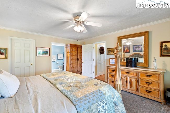Great layout with huge closet and en suite! | Image 25
