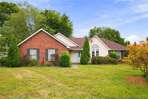 4102 Mel Smith Rd, New Albany, IN, 47150-9314 | Card Image