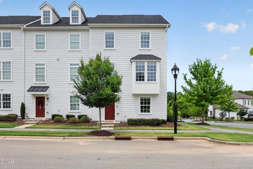 1221 Bradburn Dr, Durham, NC, 27713-6906 | Card Image