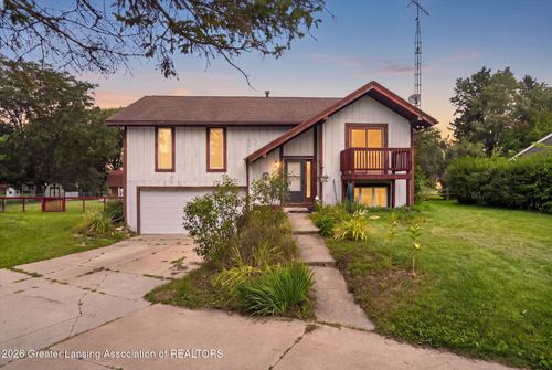 1909 Maple Shade Dr, Williamston, MI, 48895-9345 | Card Image
