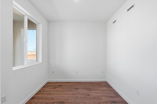 6080 Sunscape Way, Roseville, CA, 95747-7072 | Card Image