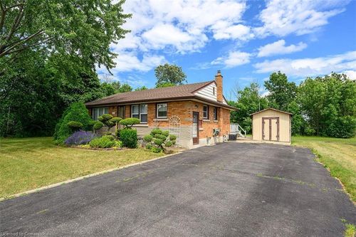220 Winona Rd, Stoney Creek, ON, L8E5K4 | Card Image