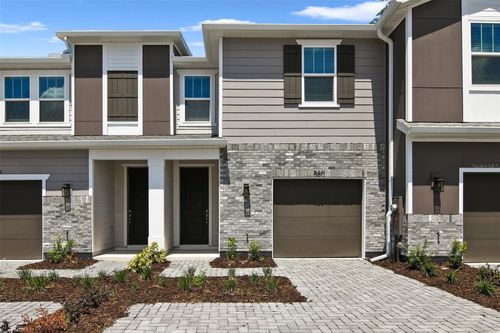 560 Southern Edge Way, Sanford, FL, 32771-6952 | Card Image