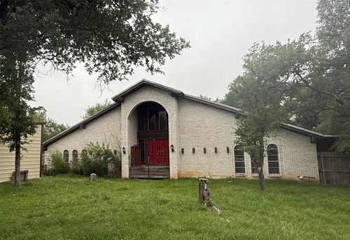 300 Bello Cir, Georgetown, TX, 78628-1503 | Card Image