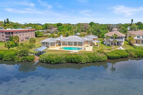 1721 Gulf Rd, Tarpon Springs, FL, 34689-2720 | Card Image