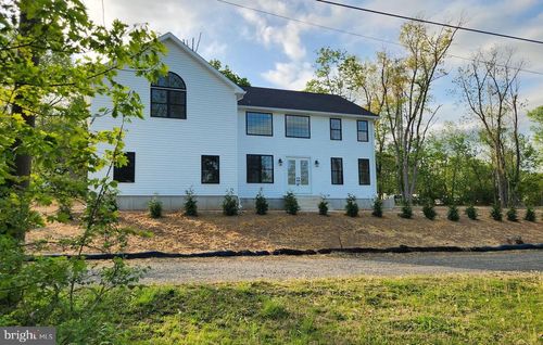 2627 County Line Rd, CHALFONT, PA, 18914-3727 | Card Image