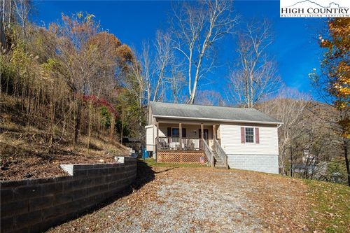 130 Alexander Dr, Boone, NC, 28607-4405 | Card Image