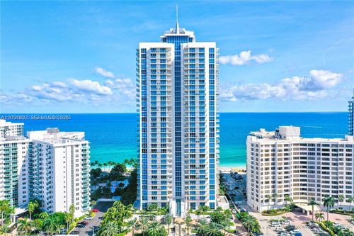 801-3101 S Ocean Dr, Hollywood, FL, 33019-2842 | Card Image