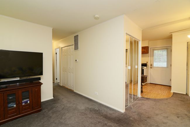 850 N Norman Ln, House other with 3 bedrooms, 2 bathrooms and null parking in Wheeling IL | Image 9