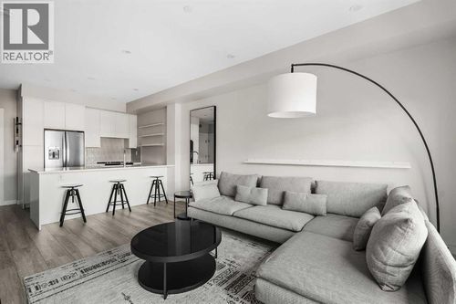 320-4160 Norford Ave Nw, Calgary, AB, T3B6L8 | Card Image