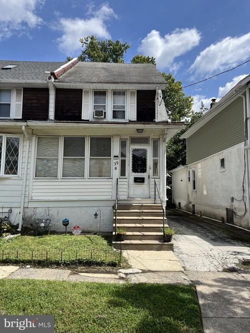 39 Beverly Ave, LANSDOWNE, PA, 19050-2705 | Card Image