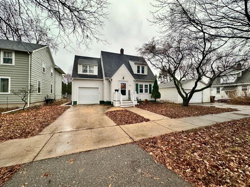 807 6th Ave Sw, Austin, MN, 55912-2522 | Card Image