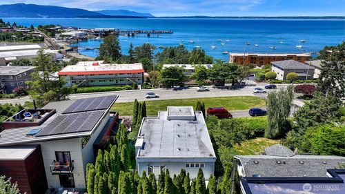 1005 11th St, Bellingham, WA, 98225-6613 | Card Image