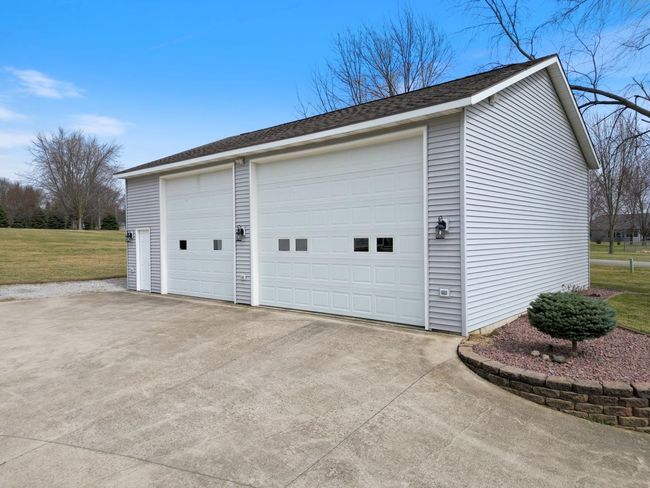 2776 E Lapoint Dr, House other with 3 bedrooms, 4 bathrooms and null parking in Milford IN | Image 25