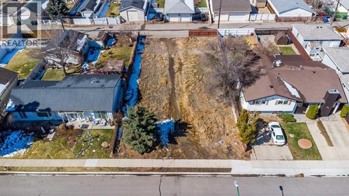 1008 9 Street North, Lethbridge, AB, T1H1Z8 | Card Image